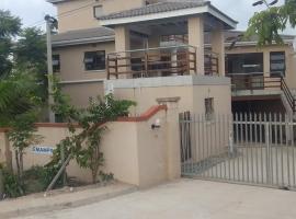 Emampingeni lodge、Bizanaのホテル