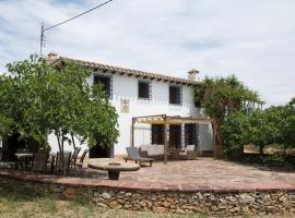 Hotel kuvat: Mas de Paco, Chimenea, barbacoa y piscina