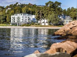 รูปภาพของโรงแรม: Strand Hotel Fevik - by Classic Norway Hotels