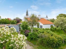 รูปภาพของโรงแรม: Gorgeous Home In Skagen With Wifi