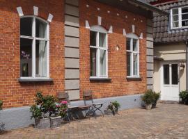 A picture of the hotel: 2 Bedroom Beautiful Apartment In Middelfart