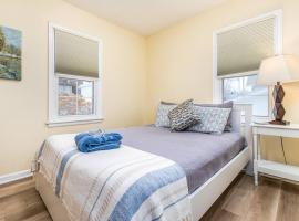 Gambaran Hotel: Oaklie's Bungalow - Charming Home in Dubuque