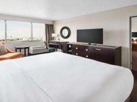 Crowne Plaza Phoenix Airport - PHX by IHG, khách sạn ở Phoenix