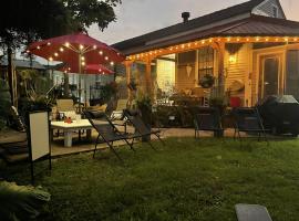 Hotel Foto: Bywater Home, Parking and Pet Friendly Retreat