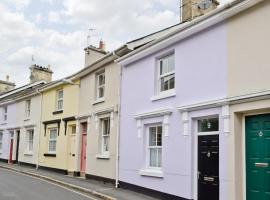 A picture of the hotel: Lavender Cottage