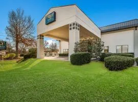 Quality Inn & Suites Aiken South