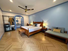 Sadakham Hotel, hotel in Luang Prabang