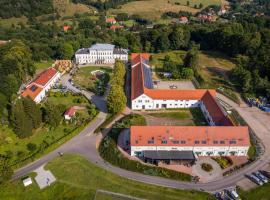 Hotel Jedlinka, Hotel in Jedlina-Zdrój