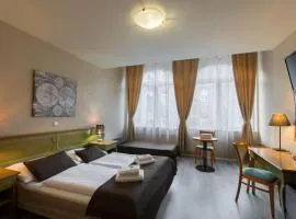 Augustus et Otto Hotel