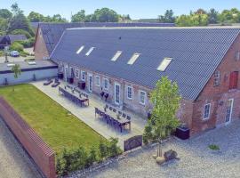 A picture of the hotel: Lovely Home In Allingbro With Kitchen
