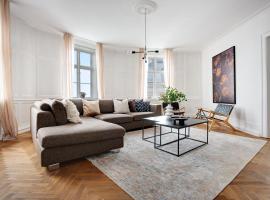 Hotel fotografie: Sanders Square - Spacious Six-Bedroom Apartment Near Amalienborg