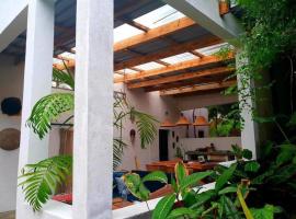 Hakha Beach House, hotel en Praia do Tofo