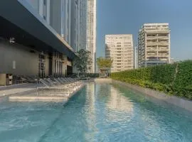 Staybridge Suites Bangkok Sukhumvit by IHG