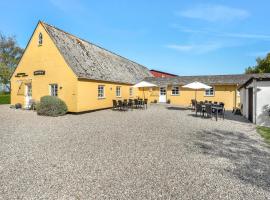 A picture of the hotel: Beautiful Apartment In Stryn With Kitchen