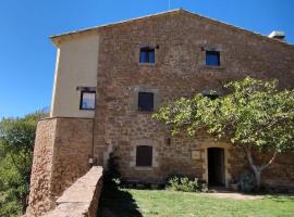 Hotel foto: Castell de Ceuró. Hotel Rural