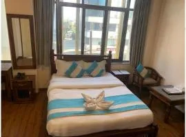 Hotel Tapas - Near Tribhuvan International Airport