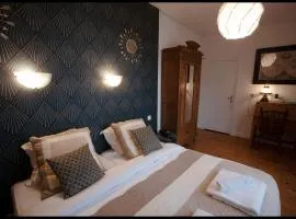 LOGIS HOTEL BELLEVUE RESTAURANT LA POMME d'OR