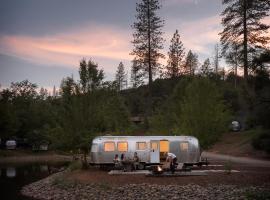 AutoCamp Yosemite, hotel a Midpines