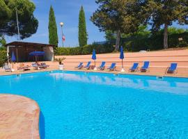 Fotos de Hotel: Toscana Holiday Village