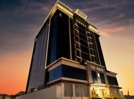 The Proud Hotel Al Khobar, hotel en Al Khobar