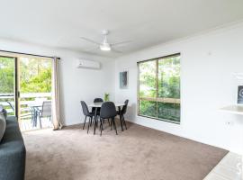 호텔 사진: Limited Cheap Deal! - Cosy 2 Bedroom Cottage Retreat