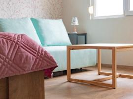 1bdr flat close to the center, Hotel in Stara Sagora