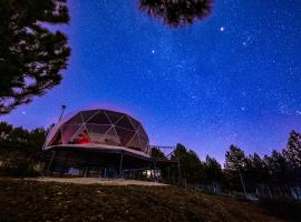 Continental Adventure Resort - Mountain Escape & Glamping – hotel w mieście Livno