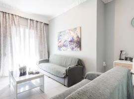 Foto di Hotel: Spacious, renovated & equipped 90sqm apartment