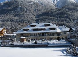 雄如健康酒店 - 仅接待成年人，位于蒂罗尔-泽费尔德的酒店