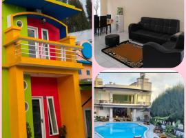 Villa Highland No 7 M Berastagi View, hotel v destinaci Berastagi