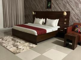 होटल की एक तस्वीर: Posh Hotel and Suites Victoria Island