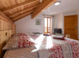 Auberge La maison de Catherine, hotel in Puy-Saint-Pierre
