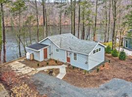 Hotel Photo: Waterfront Retreat with Boat Dock and Fire Pit!