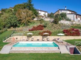 Hotelfotos: Awesome Home In Castiglion Fiorentino With 4 Bedrooms, Wifi And Outdoor Swimming Pool