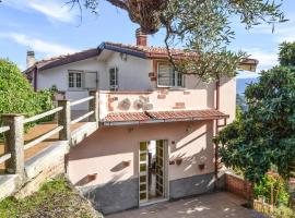 Hotel Photo: Nice Home In Rende With Kitchen