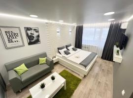 Уютная квартира в центре、パヴロダルのホテル