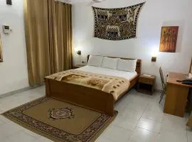 Casablanca Guest Inn, hotel in Sekondi-Takoradi