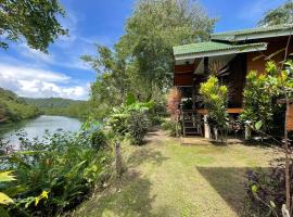 Hotel Foto: Mangrove bungalow & restaurant