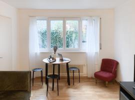 Hotel Photo: Lucerne Apartment - near lion monument - by PAF