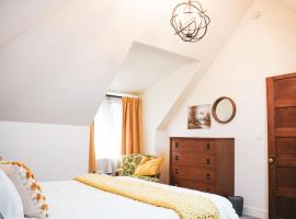 Zdjęcie hotelu: The BARN - Washington Park, Private Guesthouse