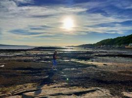 Fotos de Hotel: Lovely 2BD Flat in picturesque Limekilns Fife