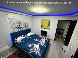 Hotelfotos: Apartament cu 2 camere/Curte privata/La parter/Lux oferim factura