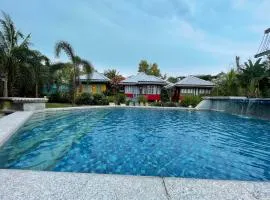 Rock and Wreck Dive Resort