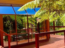 Hotel fotoğraf: Melbourne Topview Villa in Dandenong ranges near Skyhigh
