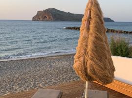 Hotel fotoğraf: Esperanto seafront studio