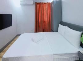 A picture of the hotel: 5 - Cabanatuan City's Best Bed and Breakfast Place