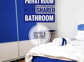 Bus Station Hostel, ξενοδοχείο στην Πρίστινα