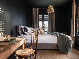 Zdjęcie hotelu: The Bank 1869 - Unique guestrooms in the historic center of Bruges