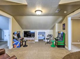 Hotelfotos: Utah Abode - Deck, Arcade Games and Near Skiing