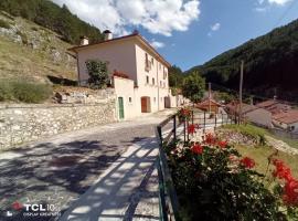 Hotel Photo: Casa Pie' di Monte